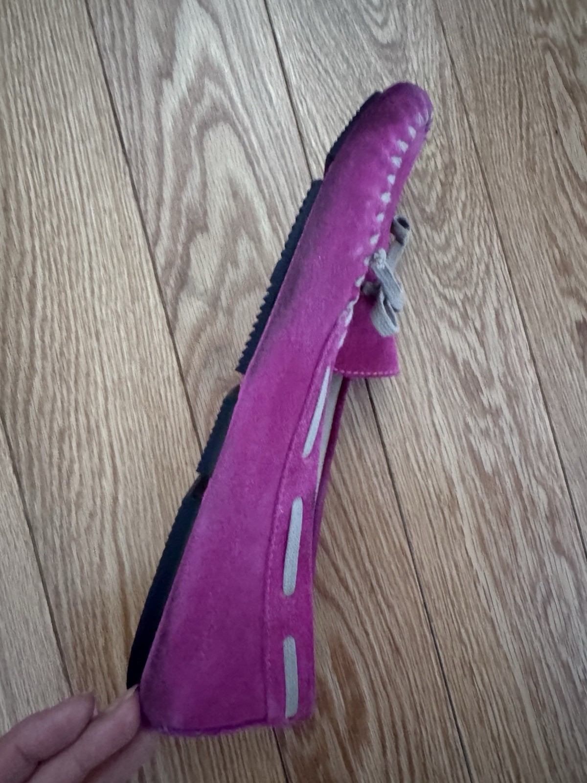 Vera Wang Fuschia Pink Shoes 8.5M Dorian Loafers No Box Great Condition