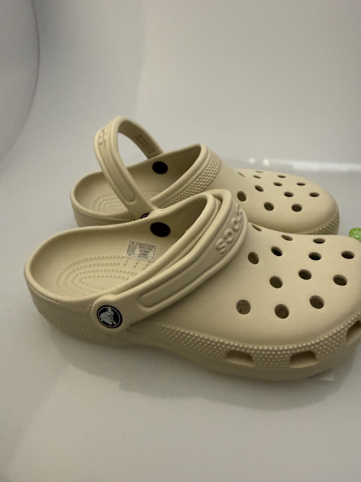 Crocs Classic Clog 10001 Bone Men’s 5 Women’s 7 Sandals Shoes