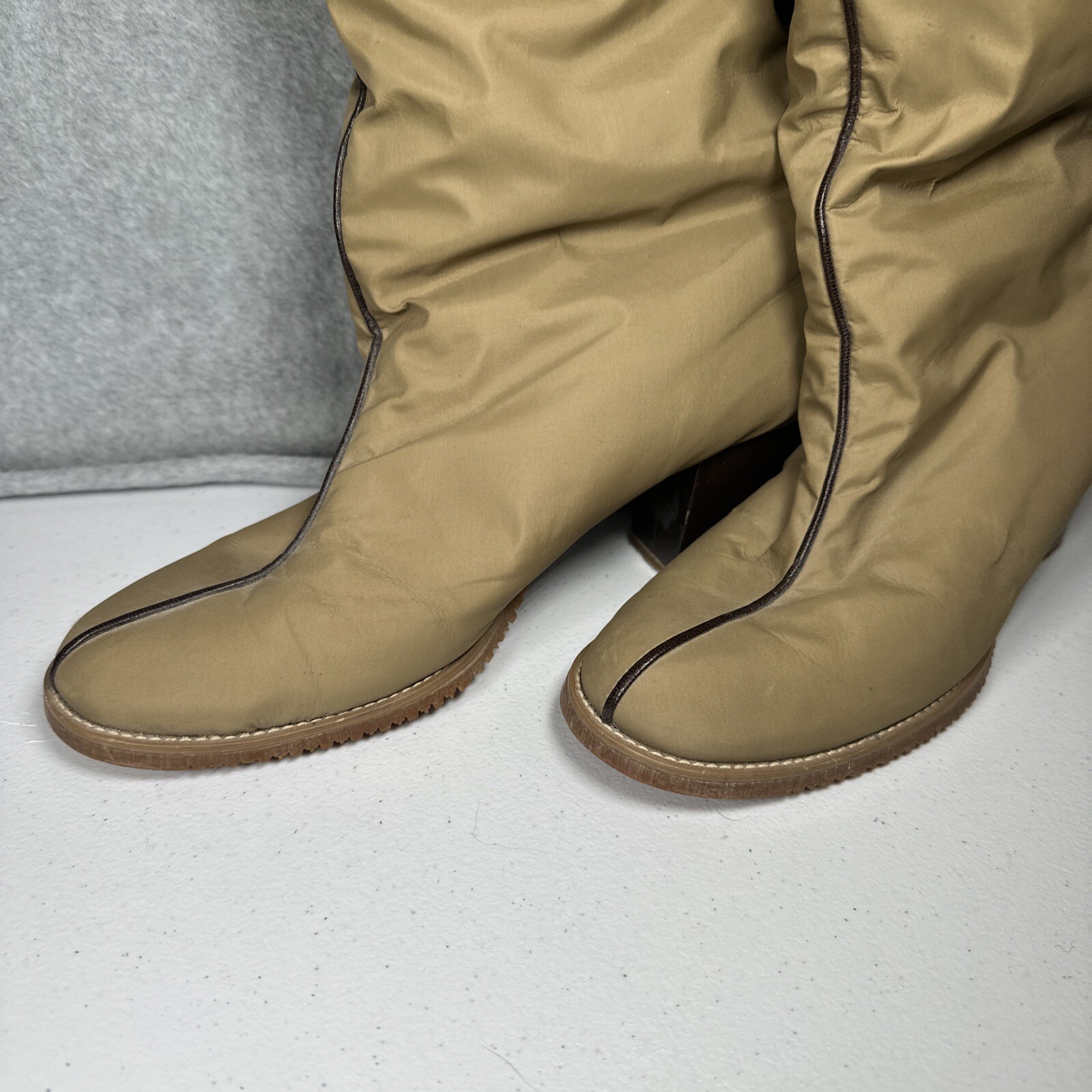 Vintage GOLO Shoe Brand Taupe 80’s Taupe Faux Sherpa Rain Boots Size Womens 7.5