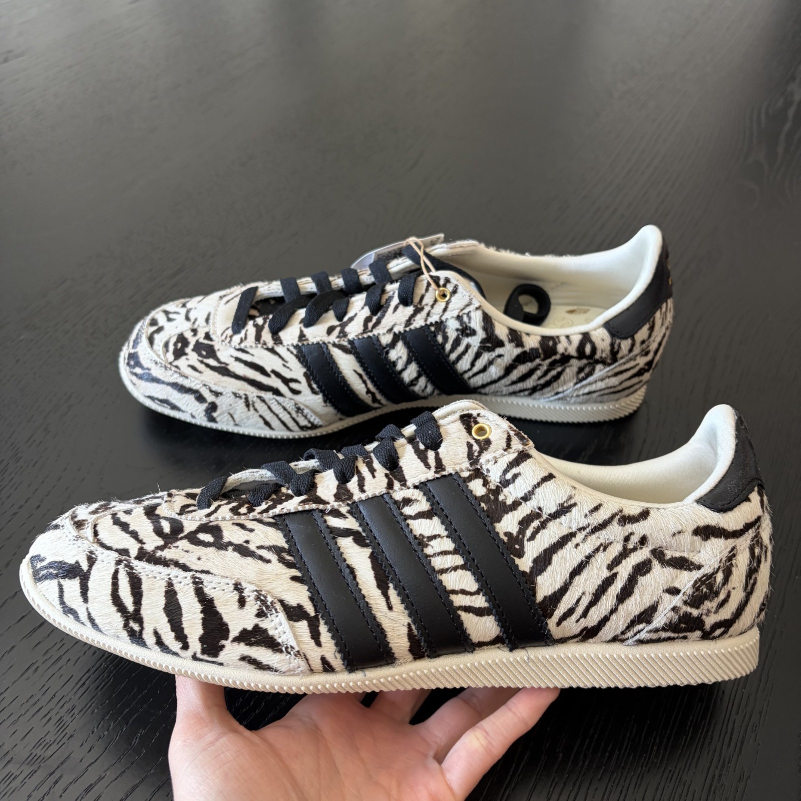 Adidas JAPAN ‘ZEBRA’ White Black Shoes Originals (KI6544) Women’s SIZE 9
