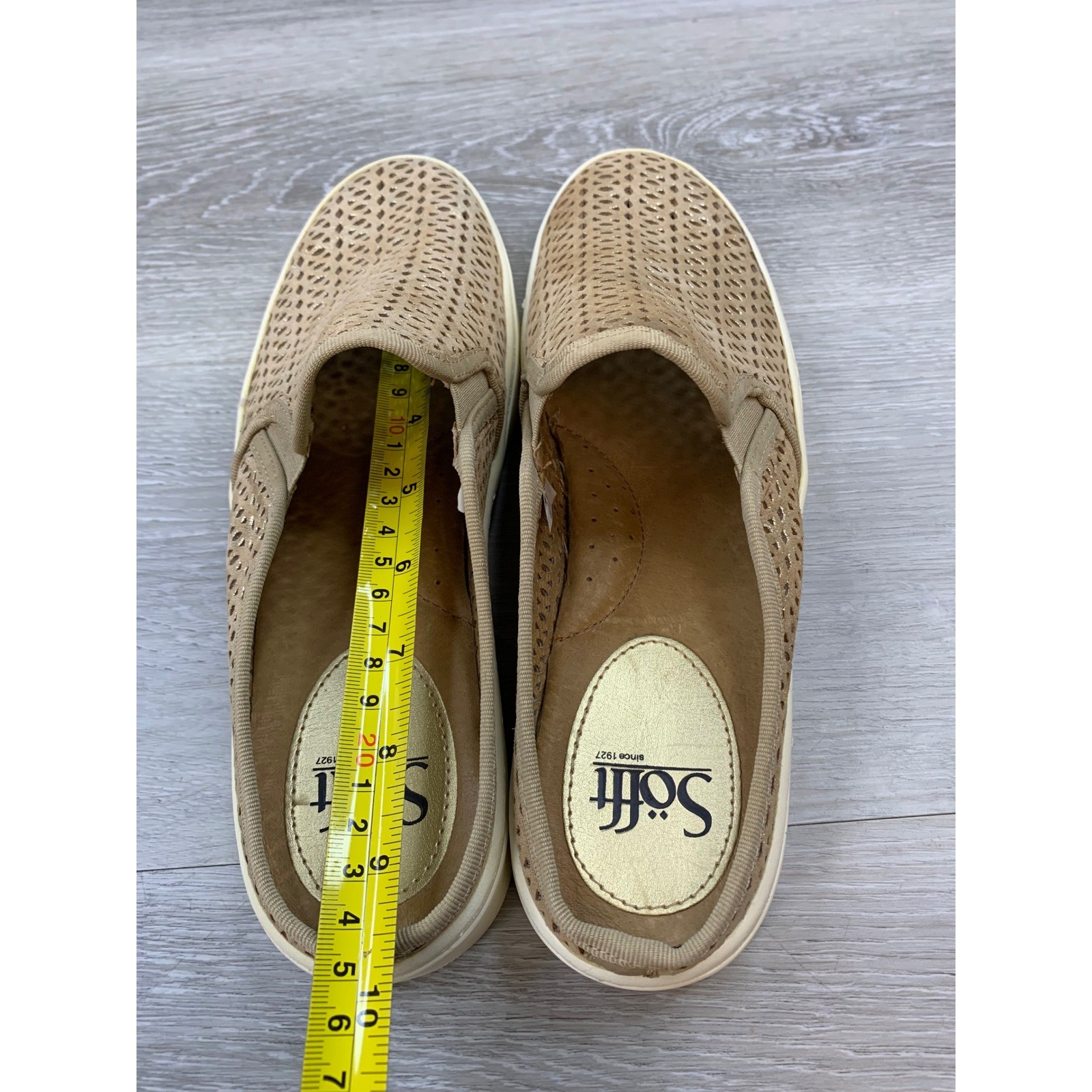 Sofft Somers Women’s Metallic Gold Laser Cut Leather Mule Sneakers 8.5 Shoes