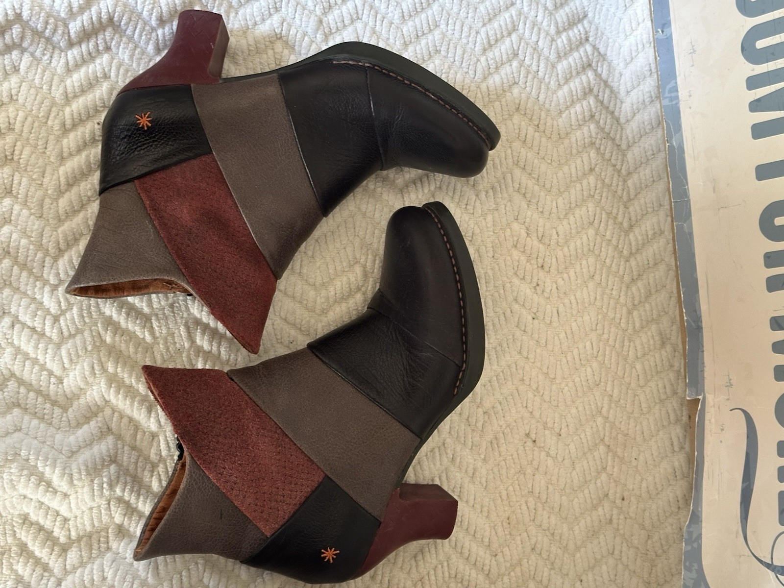 Art Company Black Multi-color Edgy Boho Retro Heel Women’s EU 37 US 6-6.5 – NICE