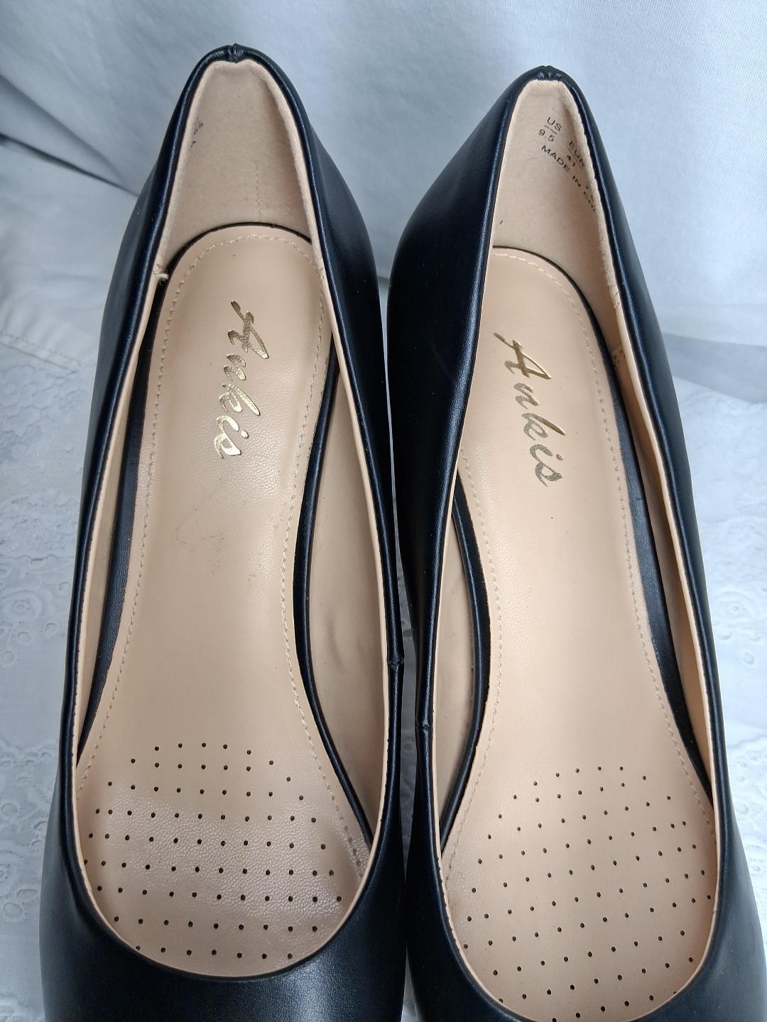 Black Pumps Womens 9.5 High Heels Ankis Career Formal Business Office Wedding