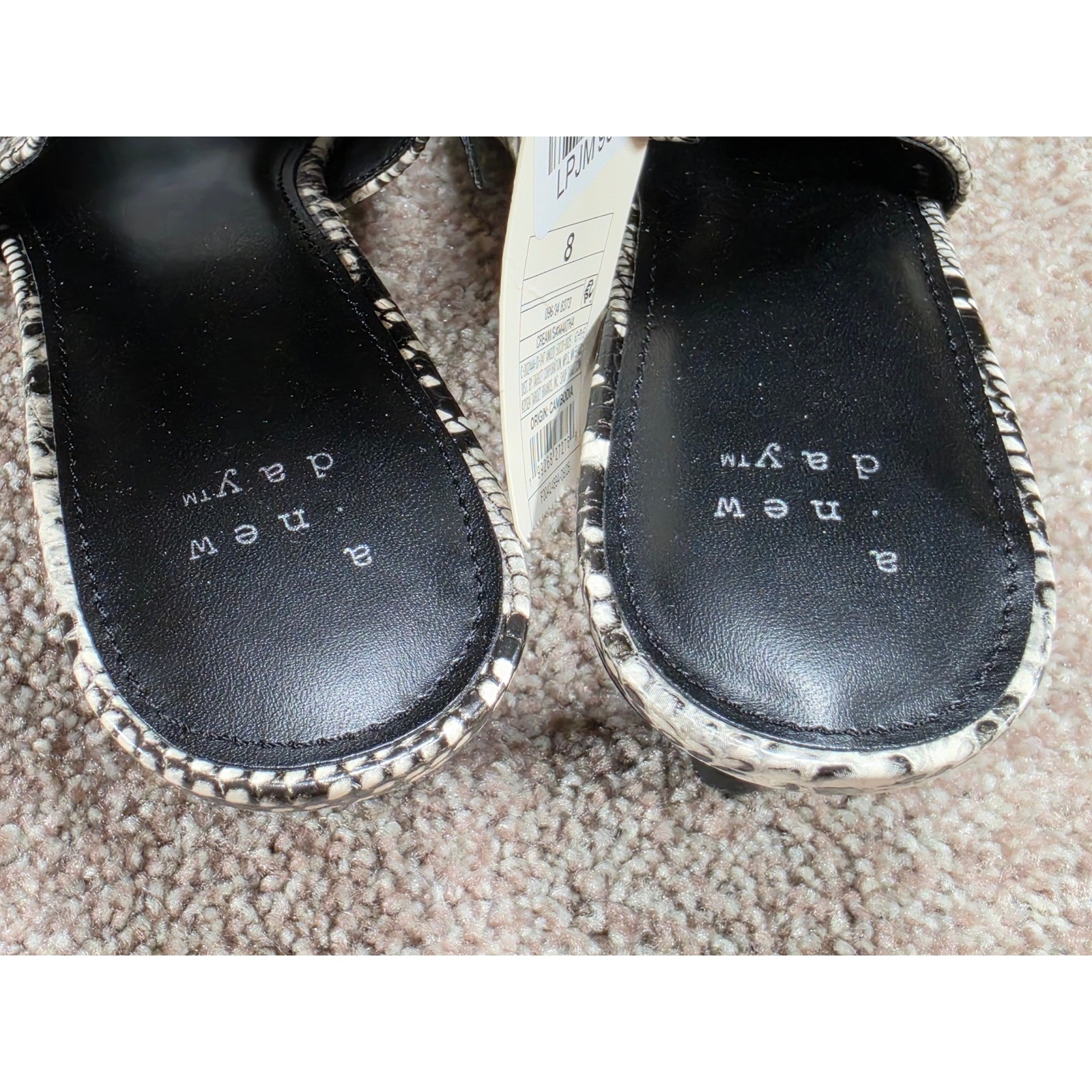 A New Day Samantha Snakeskin Slingback Kitten Heels Cream Black Size 8 NEW