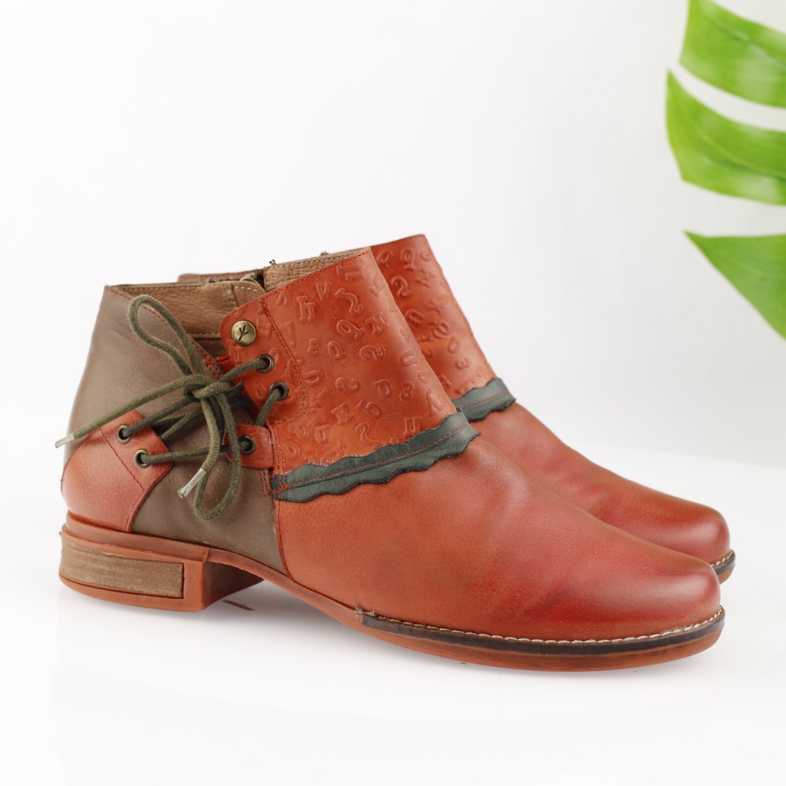 Wanda Panda Womens Valentina Boot Size 39 8.5 Coral Red Leather Bootie Lace Up