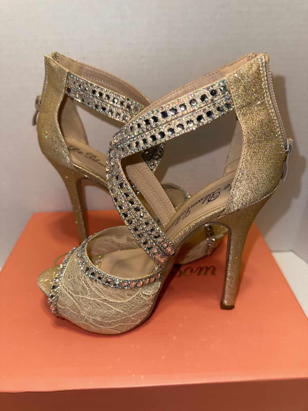 De Blossom Collection Nude Strappy Open Toe Ankle Strap Buckle Lace Heel 5.5