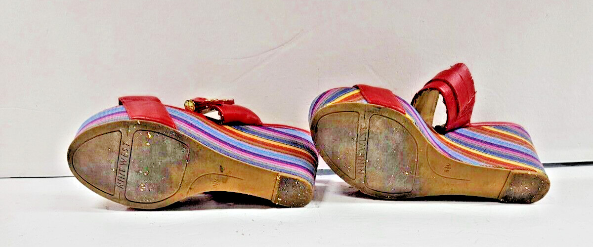 Nine West Womens Wedge Sandals Size 8.5 Red Multicolor Platform Heels