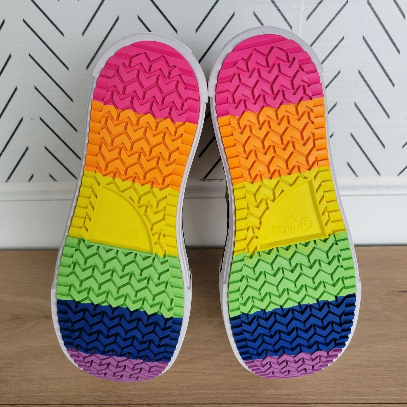 Converse Chuck Taylor All Star Platform Pride Sz 7.5 Women Shoes Leopard A15782C