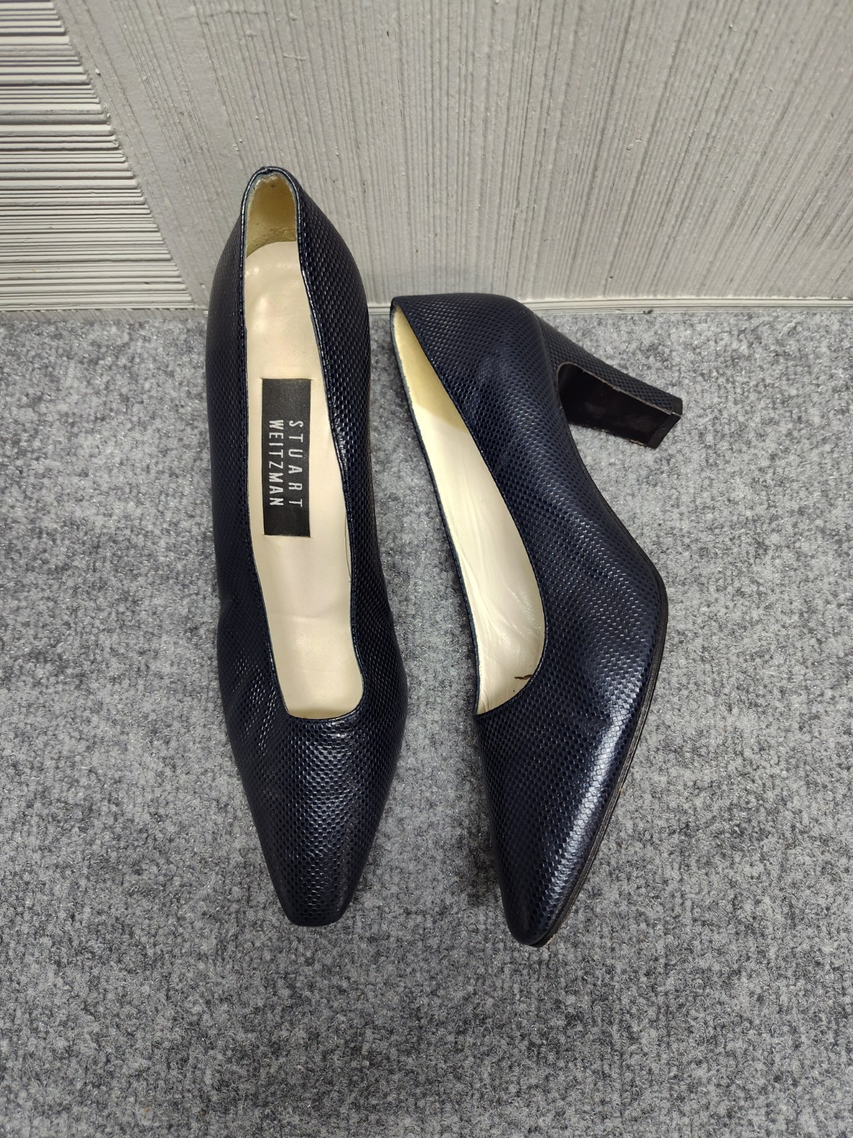 Stuart Weitzman Women Pump Shoe 8B Black Leather Slip On Formal Business Office