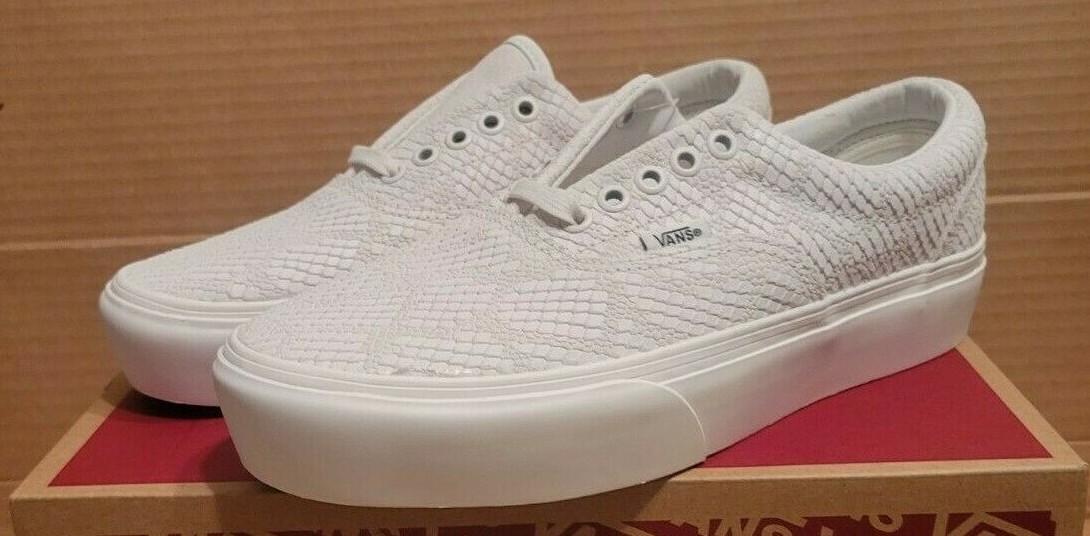 Vans Era Platform (Animal) Emboss Size: 9.5 Women/ Size: 8 Men/ 9.5 Women