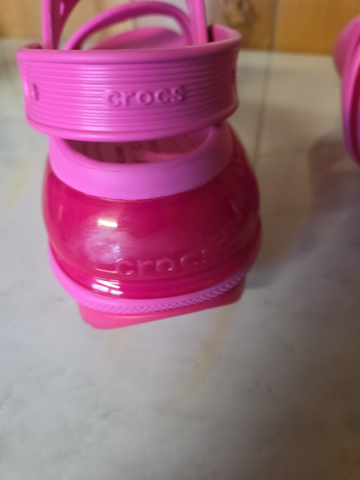 Crocs Classic Mega Crush Platform Sandal Juice Pink Barbie Limited Edition Sz W9