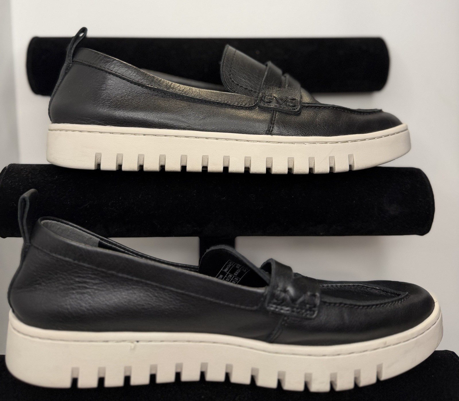 Black Leather VIONIC Uptown Penny Loafers Size 8.5