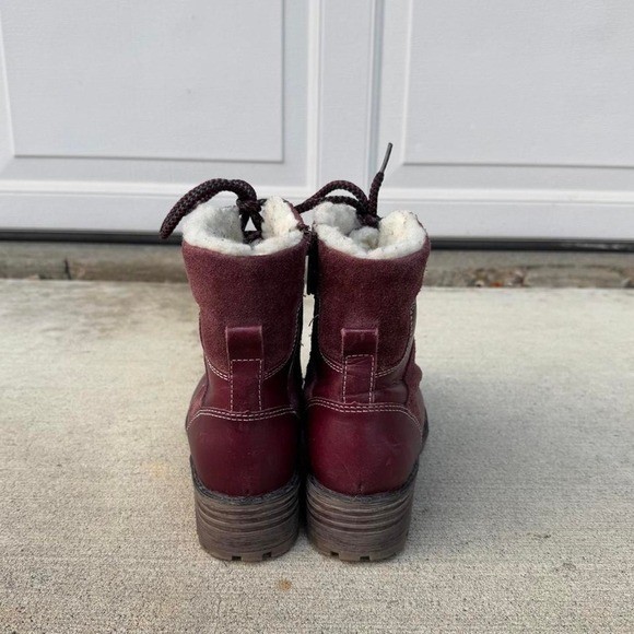 COLLÈGE «OXBLOOD» LEATHER & SUEDE BOOTS