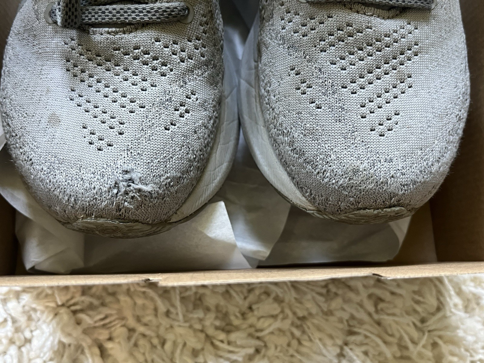 ASICS Gray/White Athletic Sneakers Low Top Lace-Up Rubber Sole 1012B272