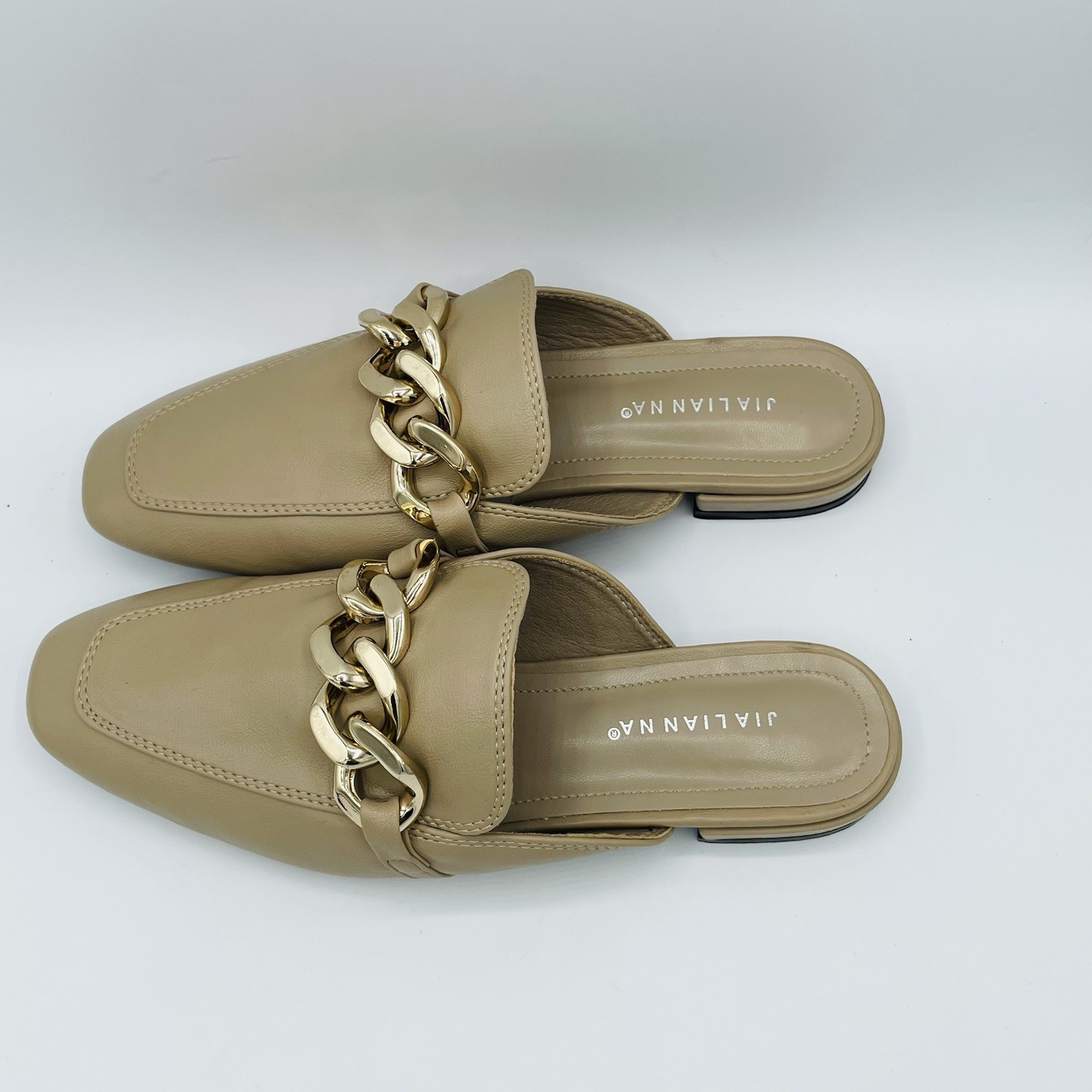JiaLianNa Shoes Womens Size 7.5 Beige Brown Comfort Mules Heels Gold Chain Slip