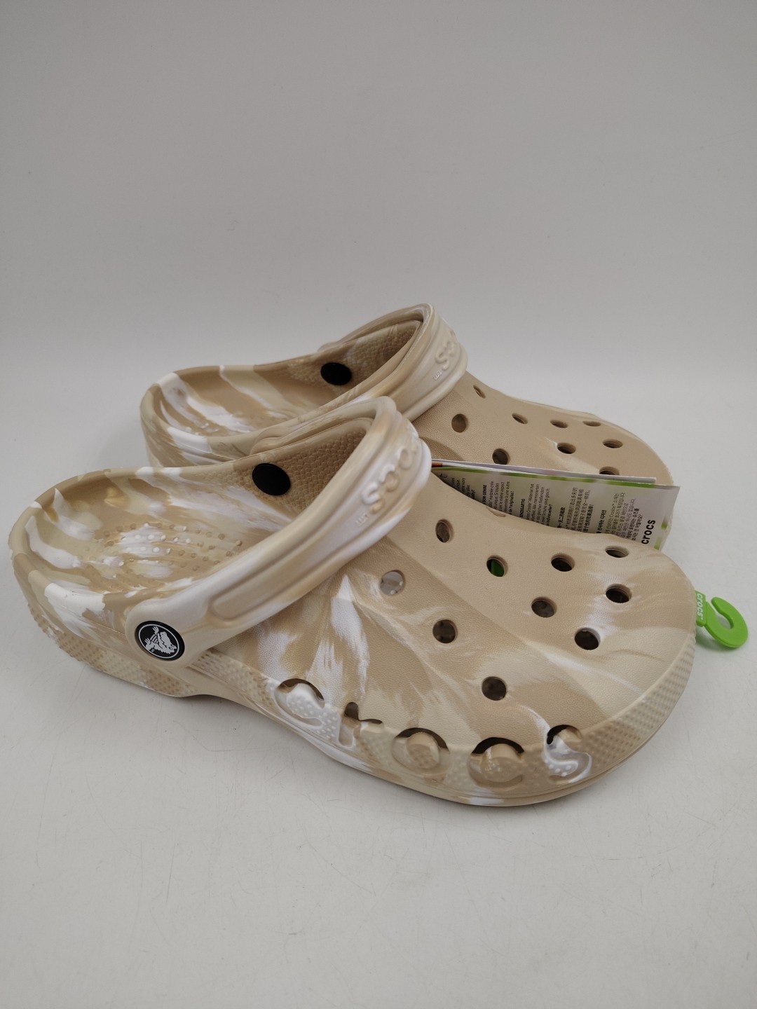 Crocs Unisex Baya Marbled Clog Chai Multi – US Men 8 Women 10 EU 41-42 Brand New