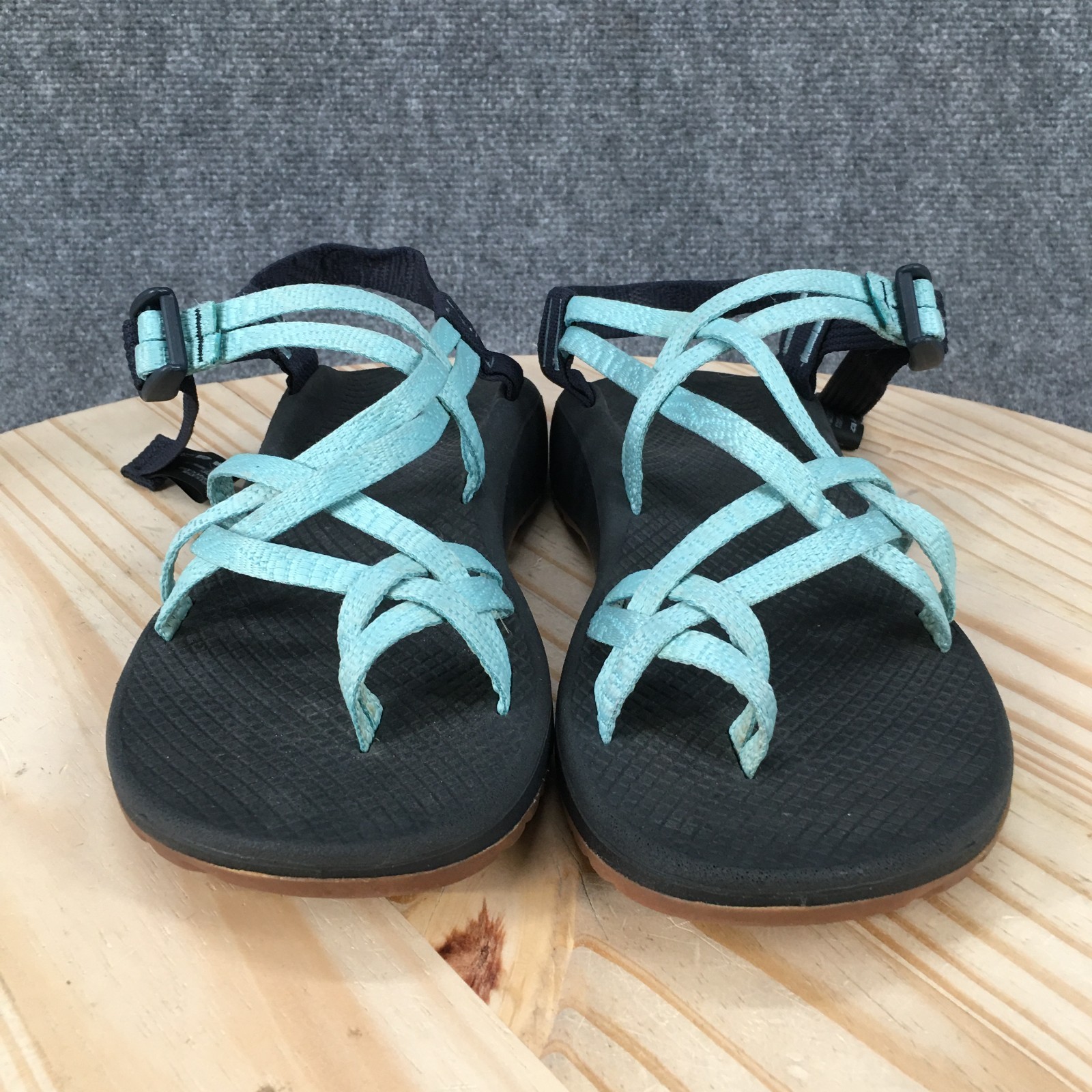 Chaco Z/Cloud X2 Sandals Womens 10 Hiking Strappy Comfort Low Top Multicolor
