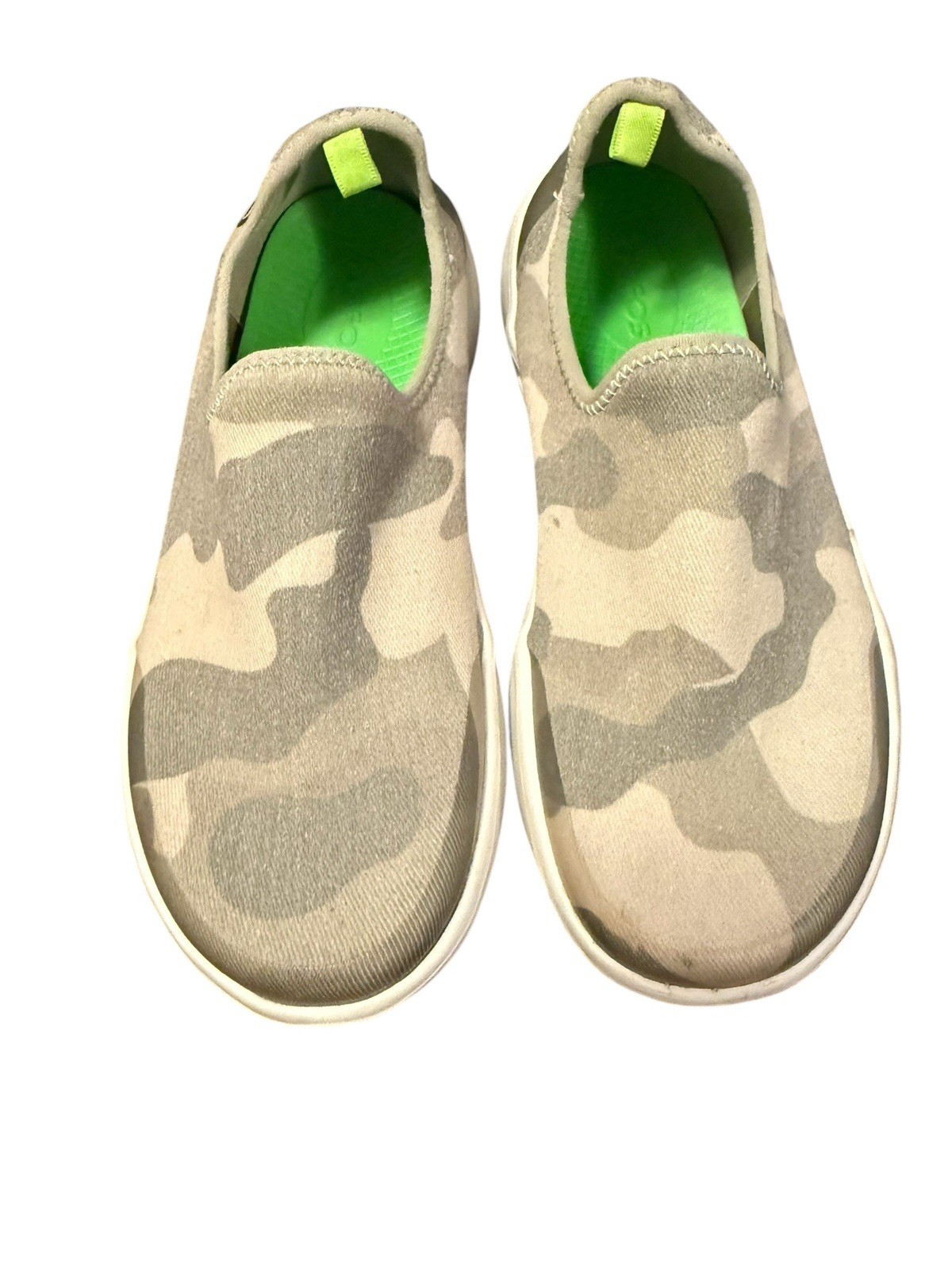 OOFOS OOmg eeZee Low Camo Canvas Slip On Casual Recovery Shoes Women’s Size 6