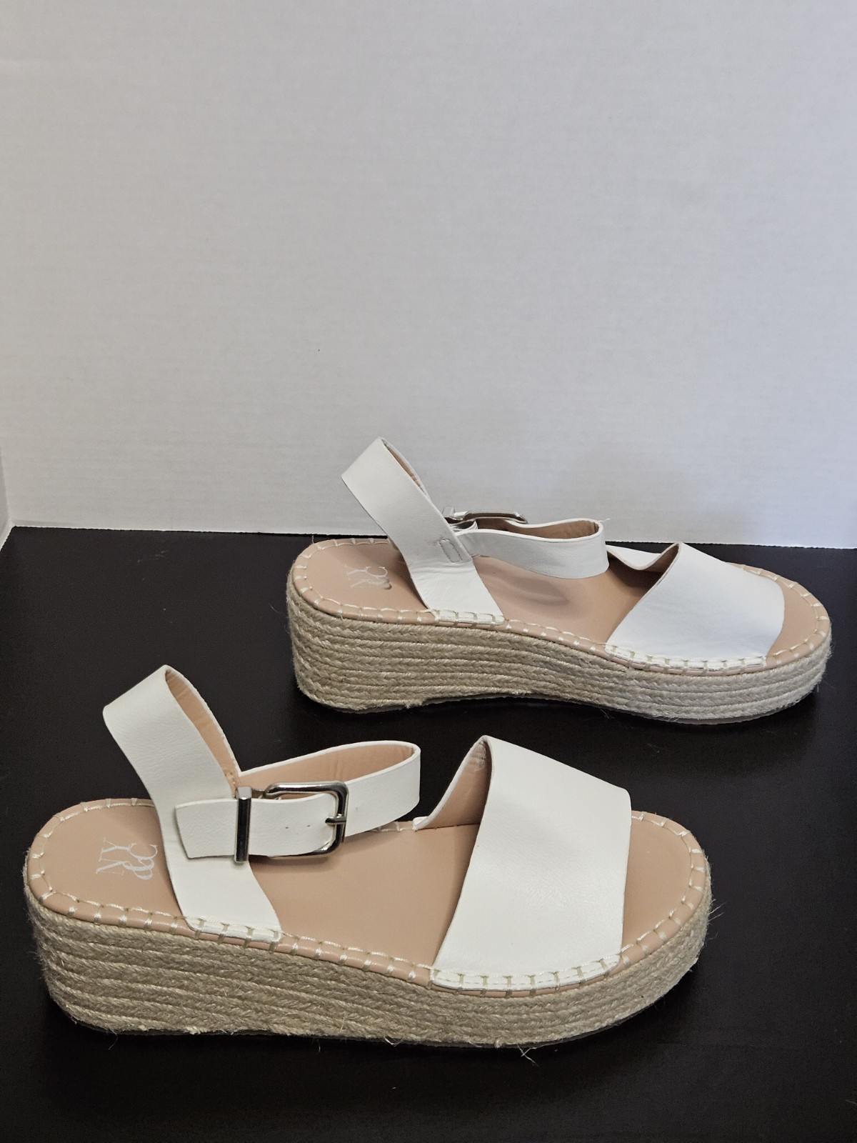 Sz 11 – New York & Company Elandra espadrille platform sandals White