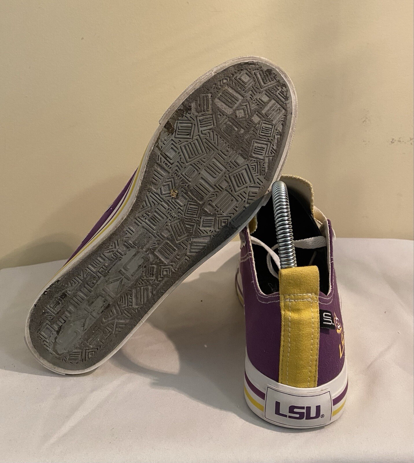 Skicks LSU Tigers Purple and Gold Athletic Trainers Women’s Size 7