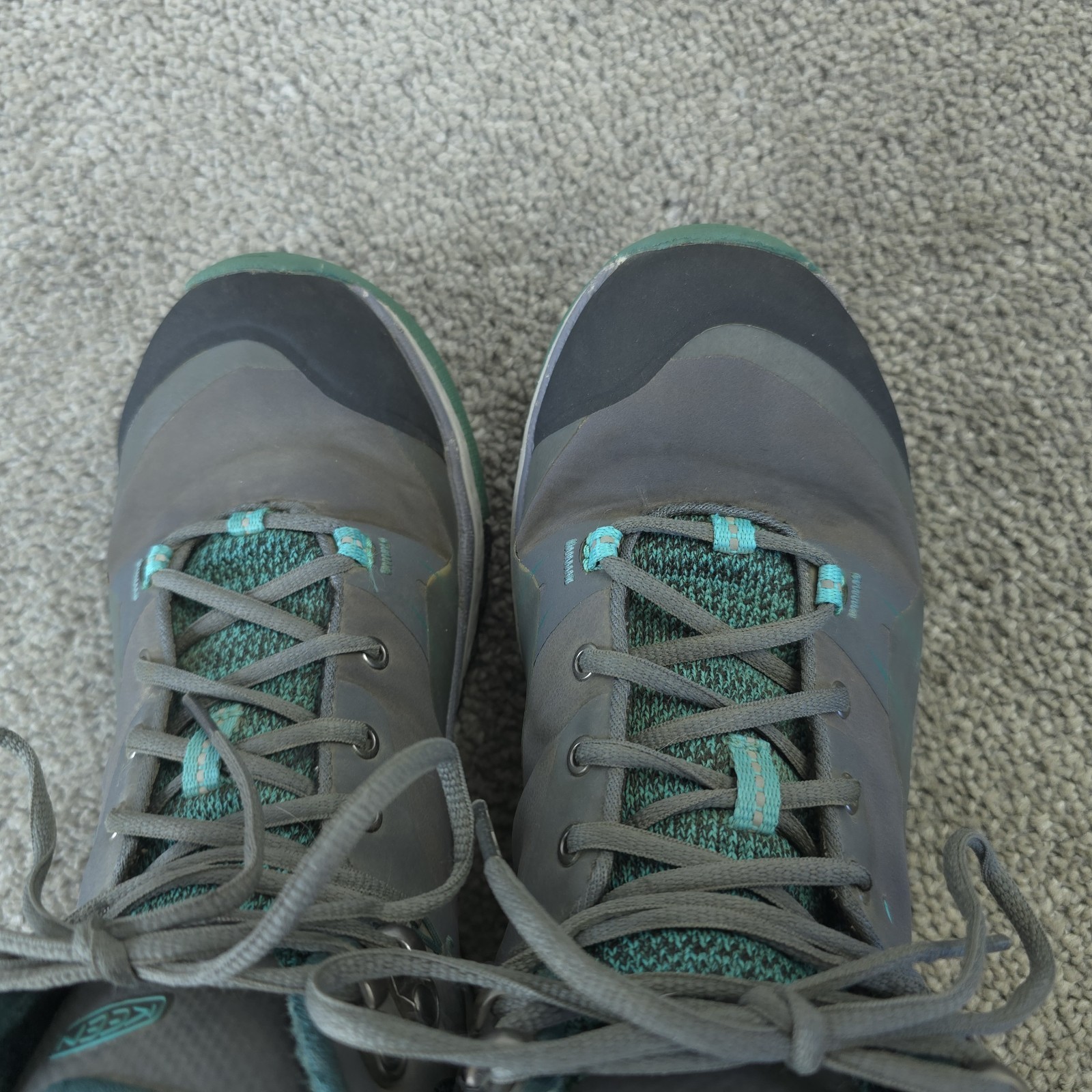 Keen TERRADORA Womens Size 7 Mid Hiking Boots Waterproof Trail Shoes Gray