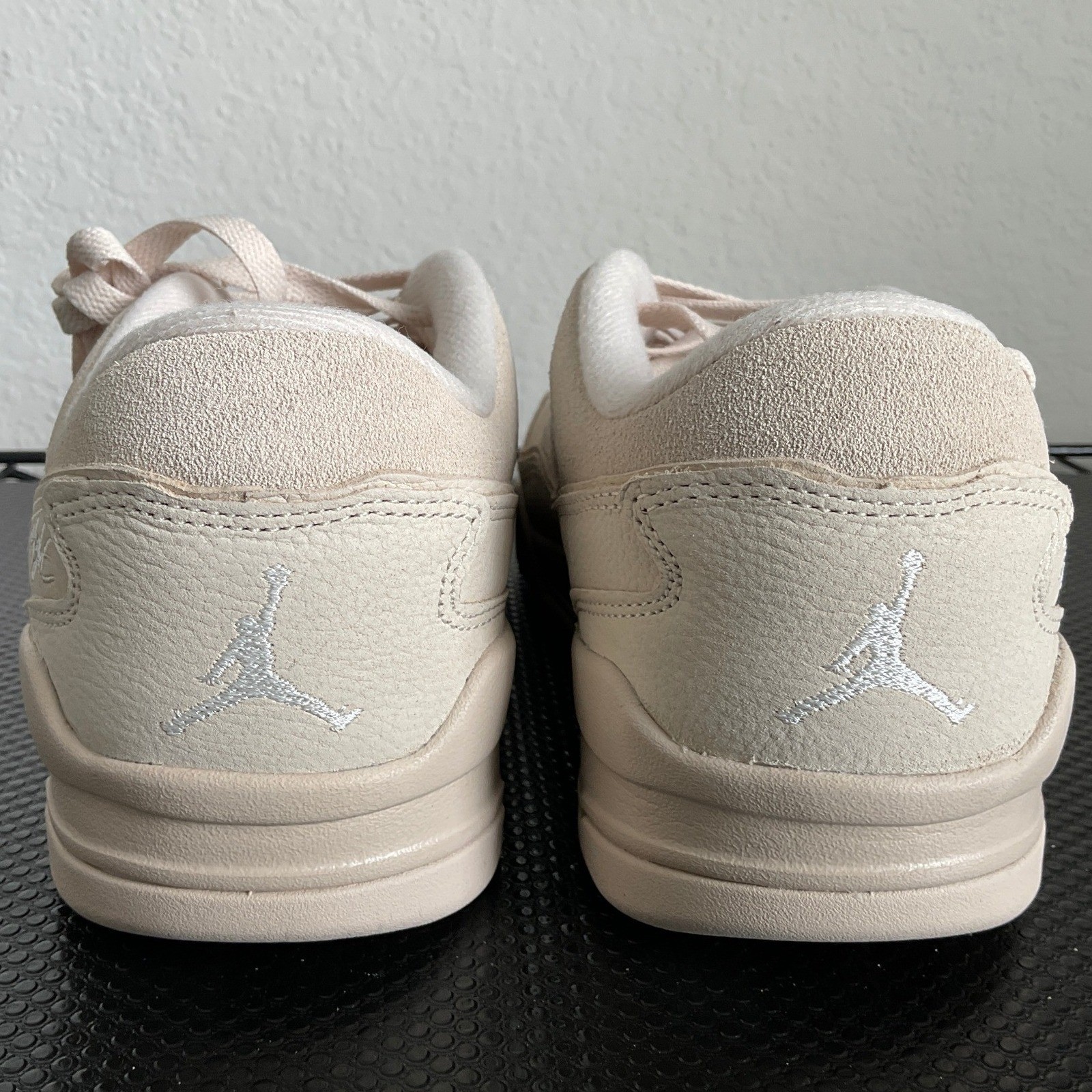 Nike Jordan Flight Court Womens 10 Legend Light Brown Sail Sneakers FZ9854-200