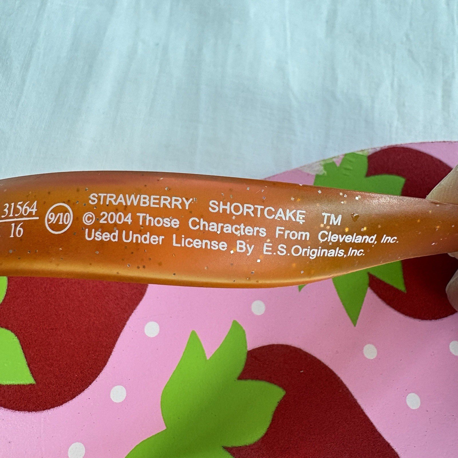 Vintage 2004 Strawberry Shortcake Flip Flops New Size M9/10