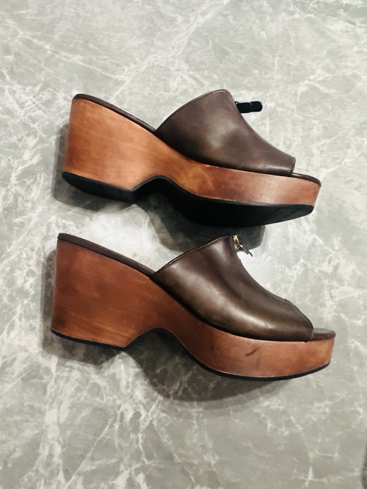 Via Spiga Choco Open Toe Zippy Leather Clogs Women’s 8M Distinguished Boho