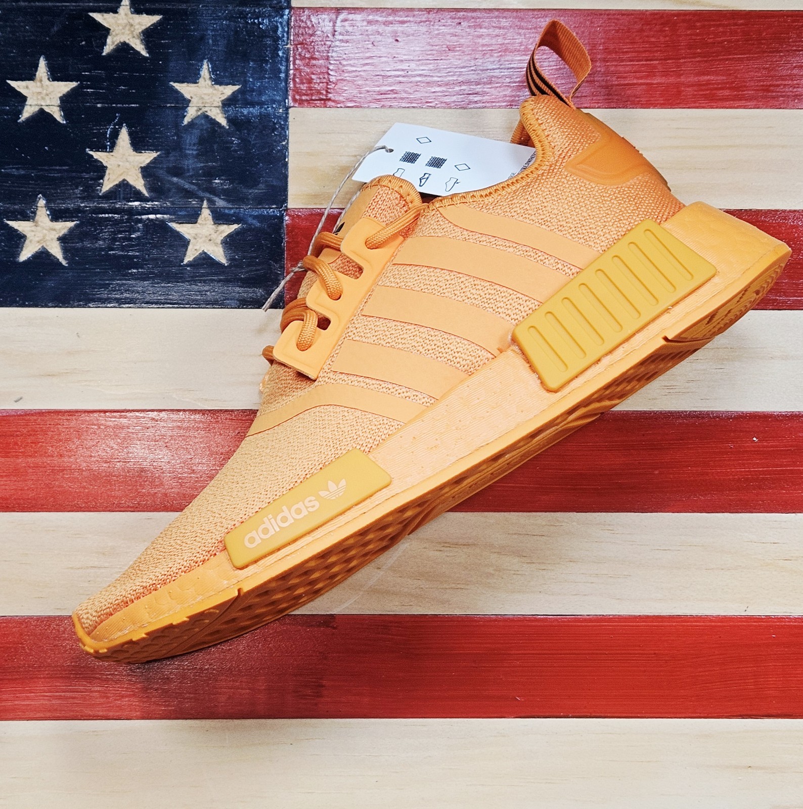 Adidas NMD R1 Women’s Running Shoes Bright Orange MSRP $150 [GV9439]