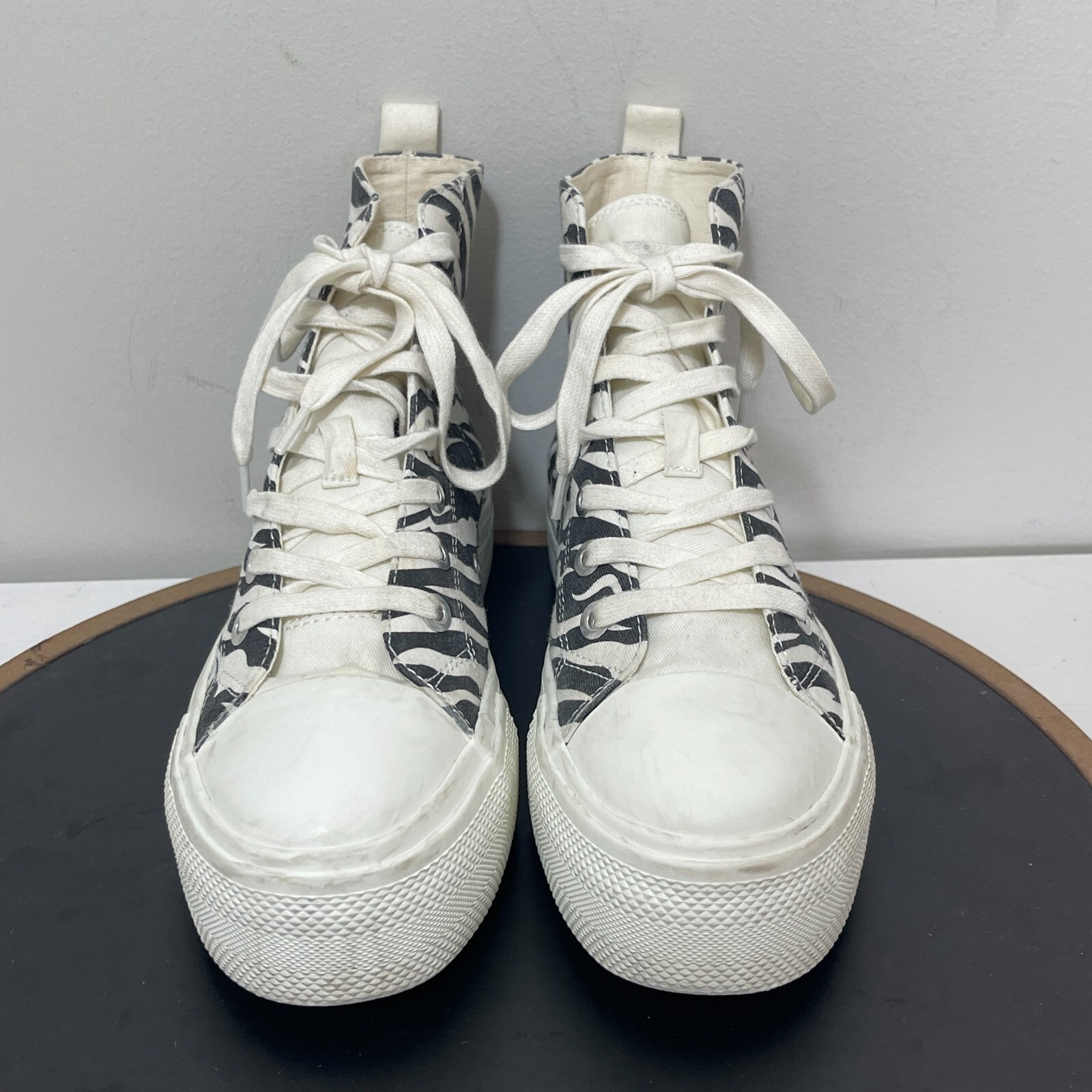 Pull&Bear Women’s Size 9 US Black and White Trainers Zebra High Top Sneakers