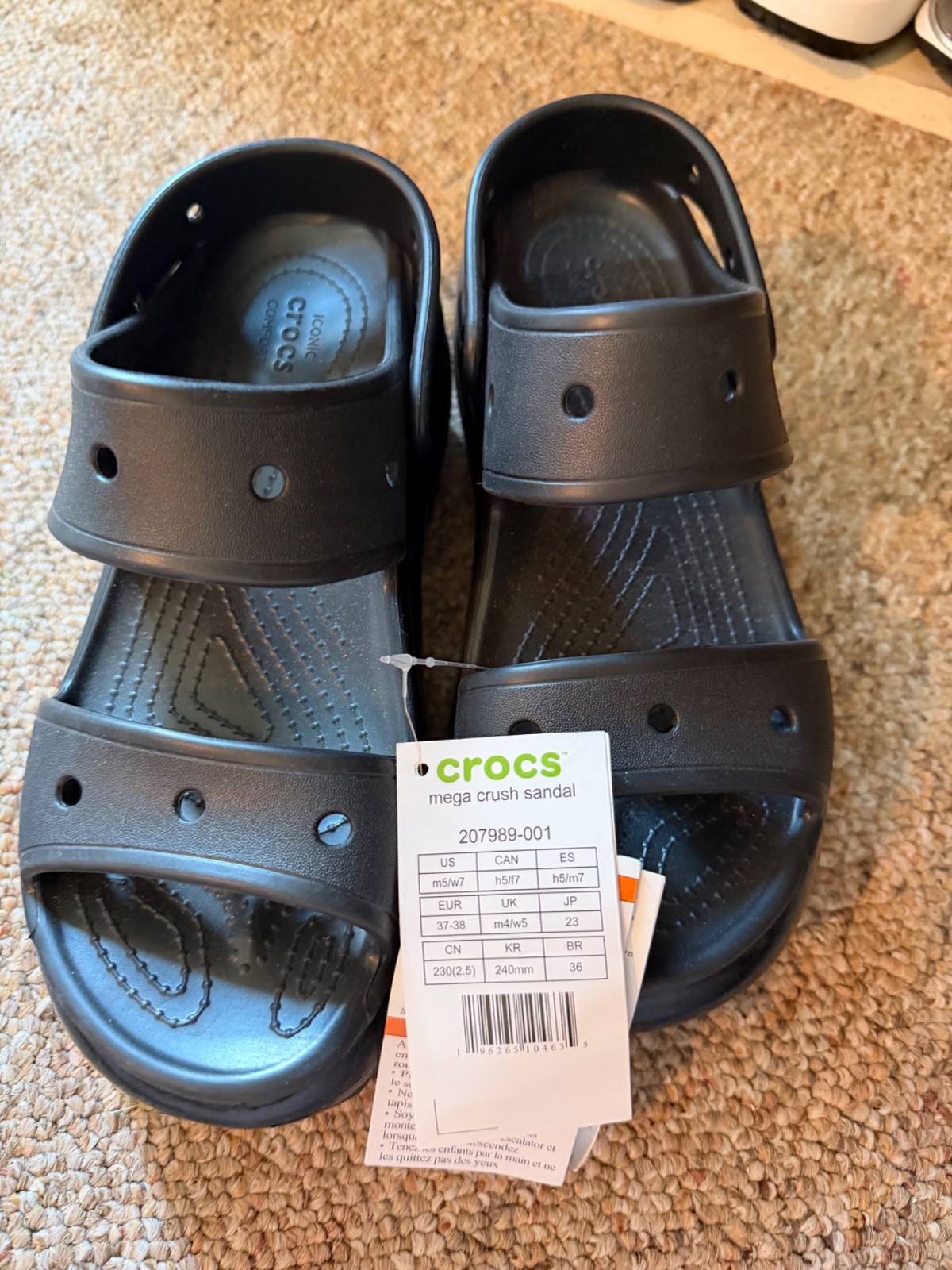 Crocs Classic Mega Crush Sandal Black Womens Size 7
