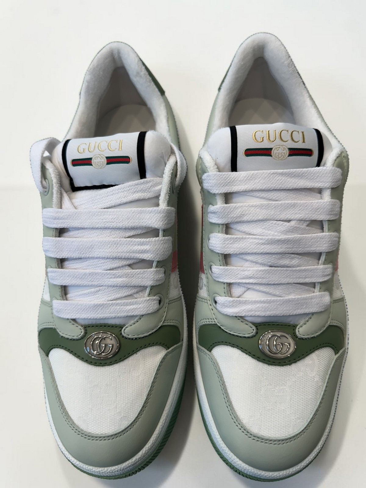 NIB Gucci Screener GG Canvas Leather Green White Sneakers EU38 US8 Authentic