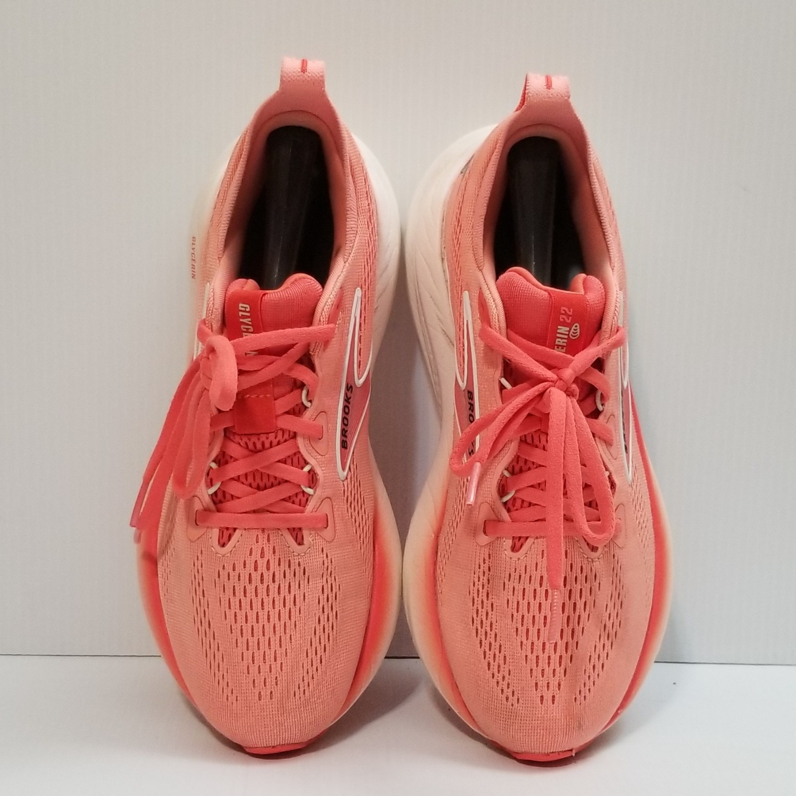 Brooks Women’s Glycerin 22 Size 7.5B 1204341B625 Desert Flower/Hot Coral Sneaker