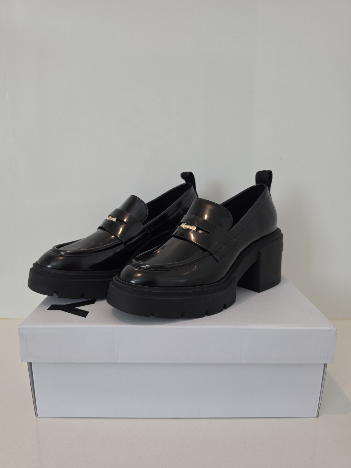 DKNY Women’s Texas Heeled Platform Loafers Black Size 7 M