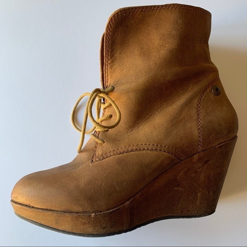 Steve Madden Maarkee Leather Lace Up Wedge Boots