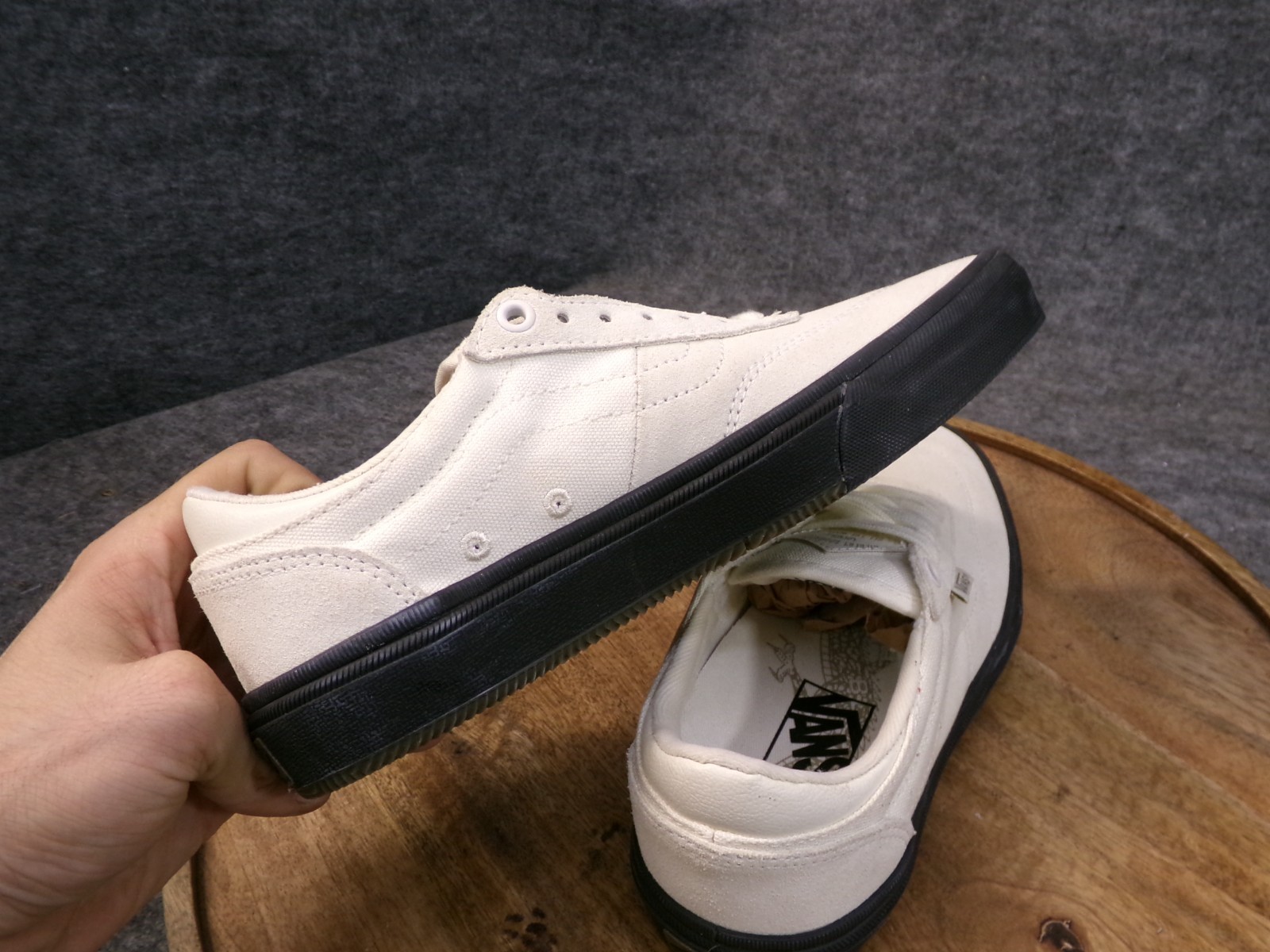 Vans Gilbert Crockett Pro Mens 5.5 / Womens 7 Antique White/Black VN0A5JIF86H