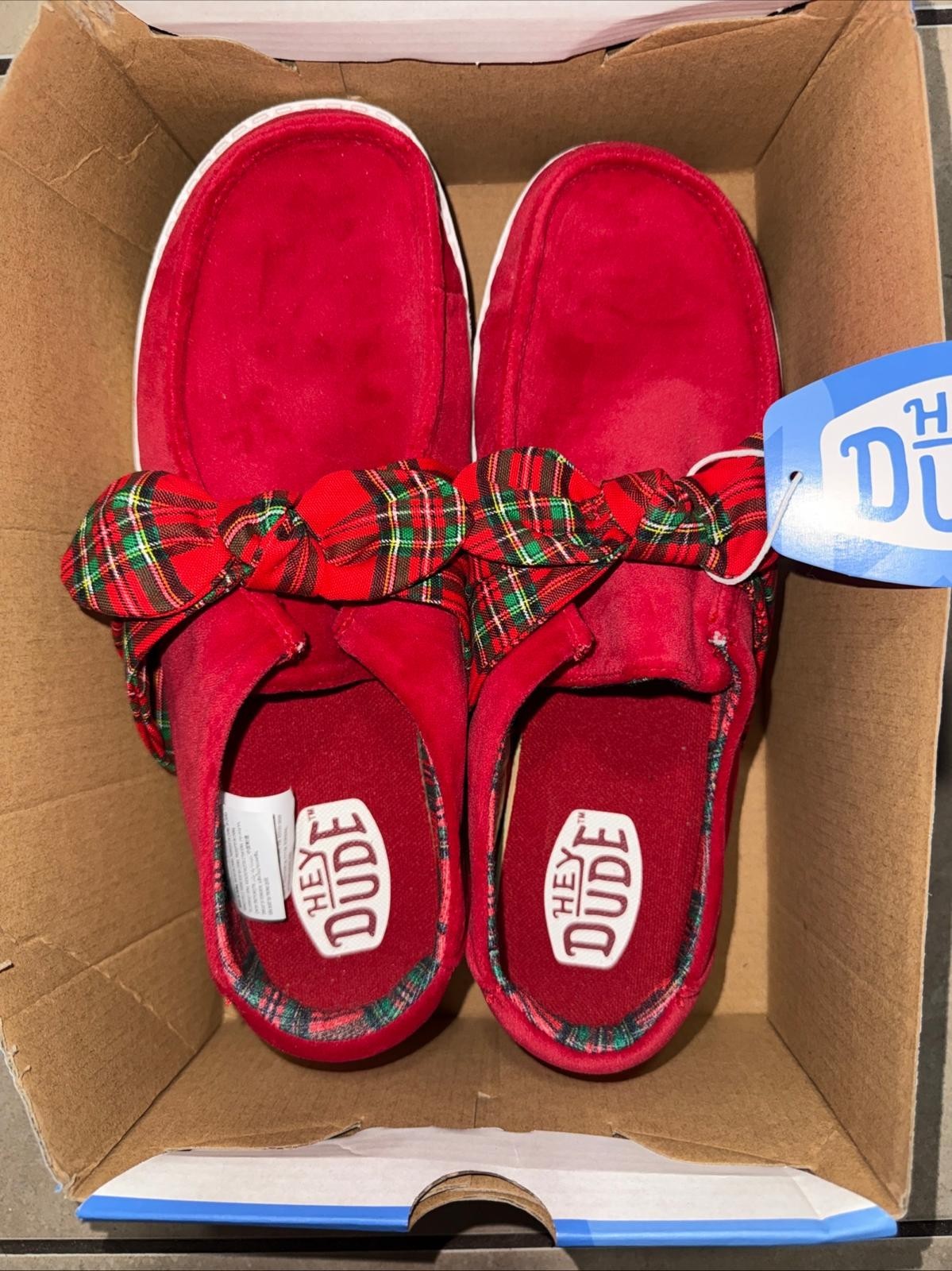 NWT Hey Dude Wendy Bow Tartan Plaid Women’s MSRP $74.99
