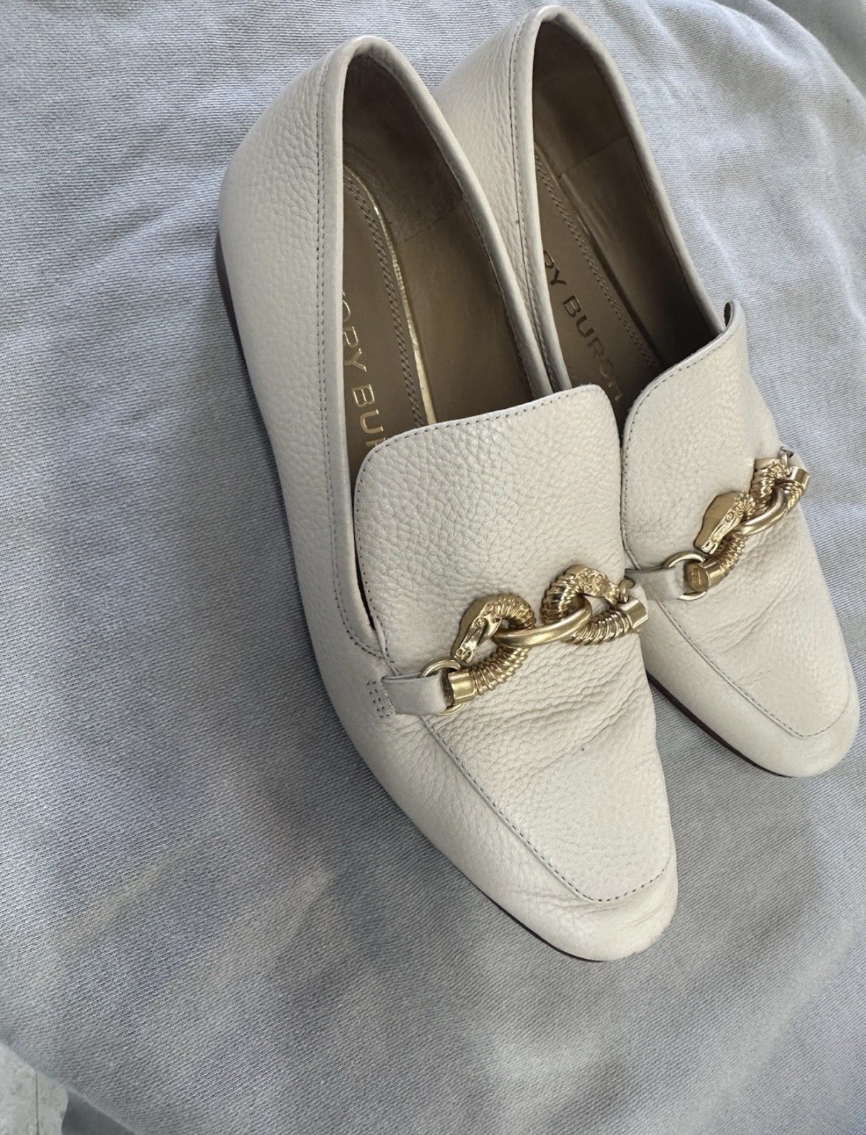 👓Tory Burch Jessa 100% Leather Loafers Light Cream/Gold Women’s 8.5 Horsehead