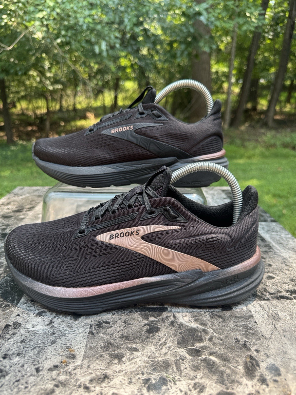 Brooks Revel 8 Women’s Size 8.5 Athletic Shoes Sneakers –