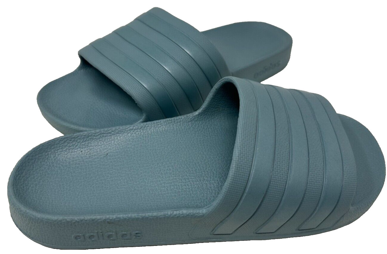 Adidas Women’s Adilette Slip On Comfort Shower Slide Sandals Aqua Size:8 128N