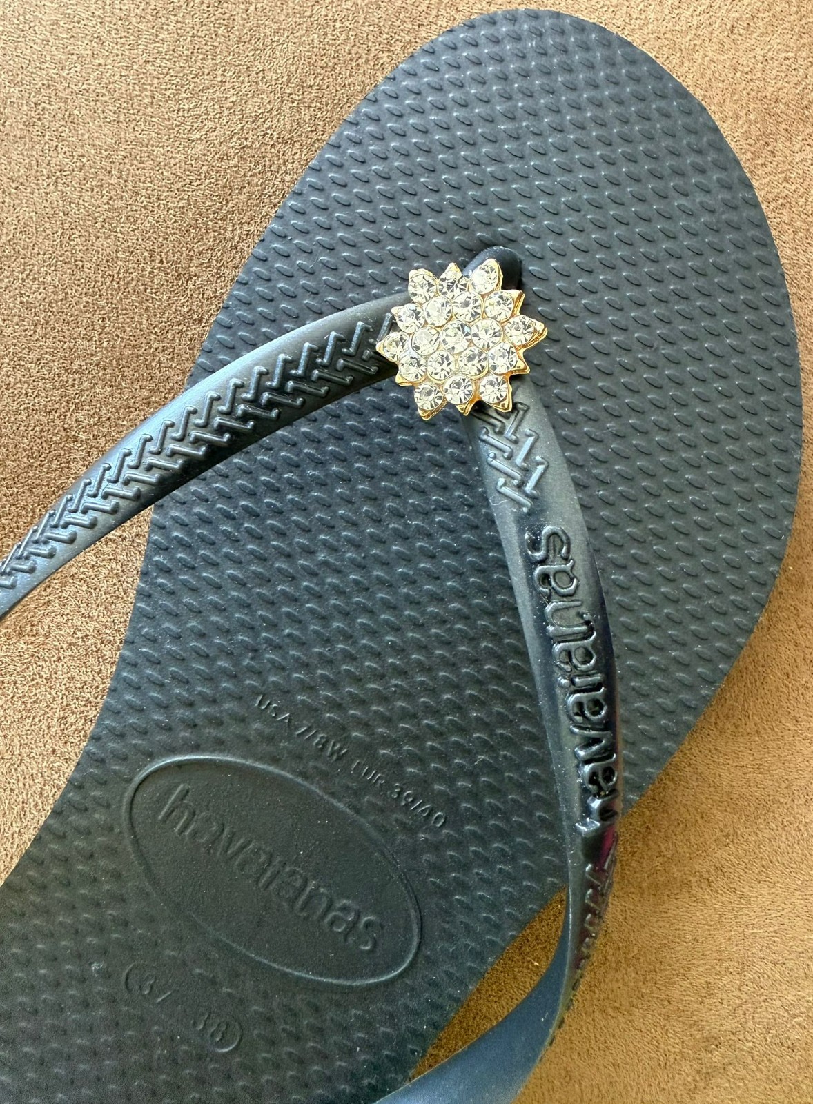 Havaianas Slim Flip Flops Women with Flower Crystal and Personalized Charm