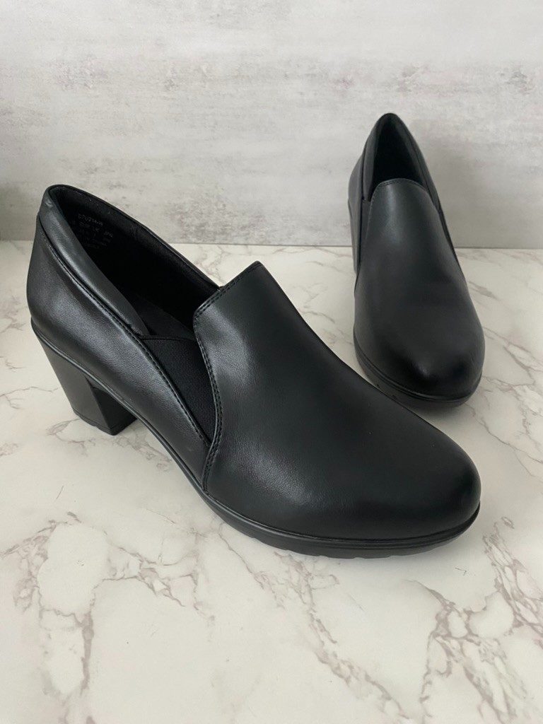 Dream Pairs Heels Sz 9W Black Mid Heel Classic Minimalist Business Casual