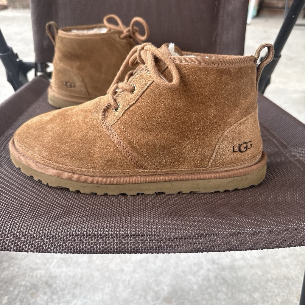UGG Brown Suede Chukka Ankle Boots Lace-Up Lined Fur Trim Round Toe US 7