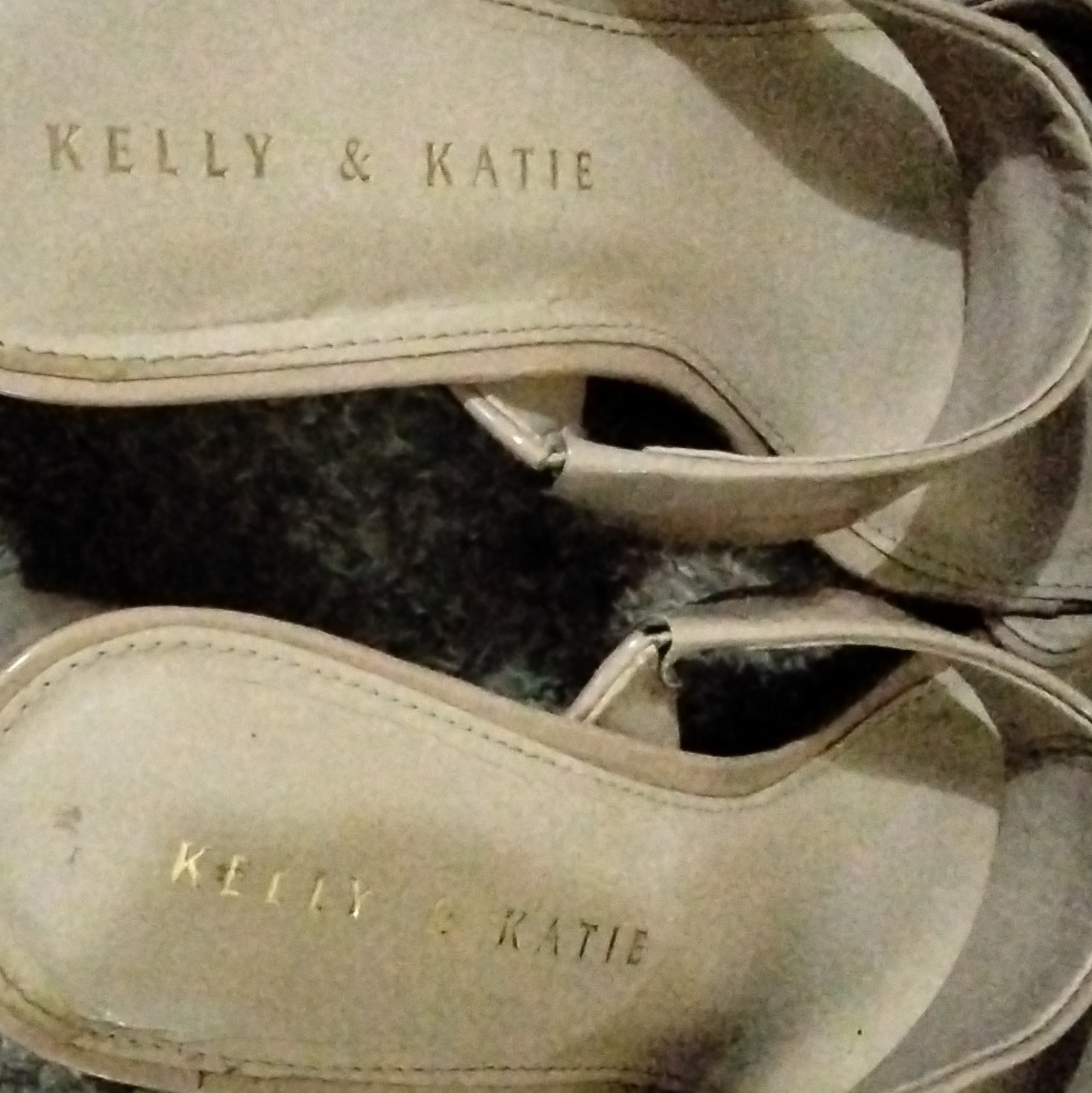 Kelly & Katie Women’s Beige Leather Slide Sandals Strappy Slip-On US 9