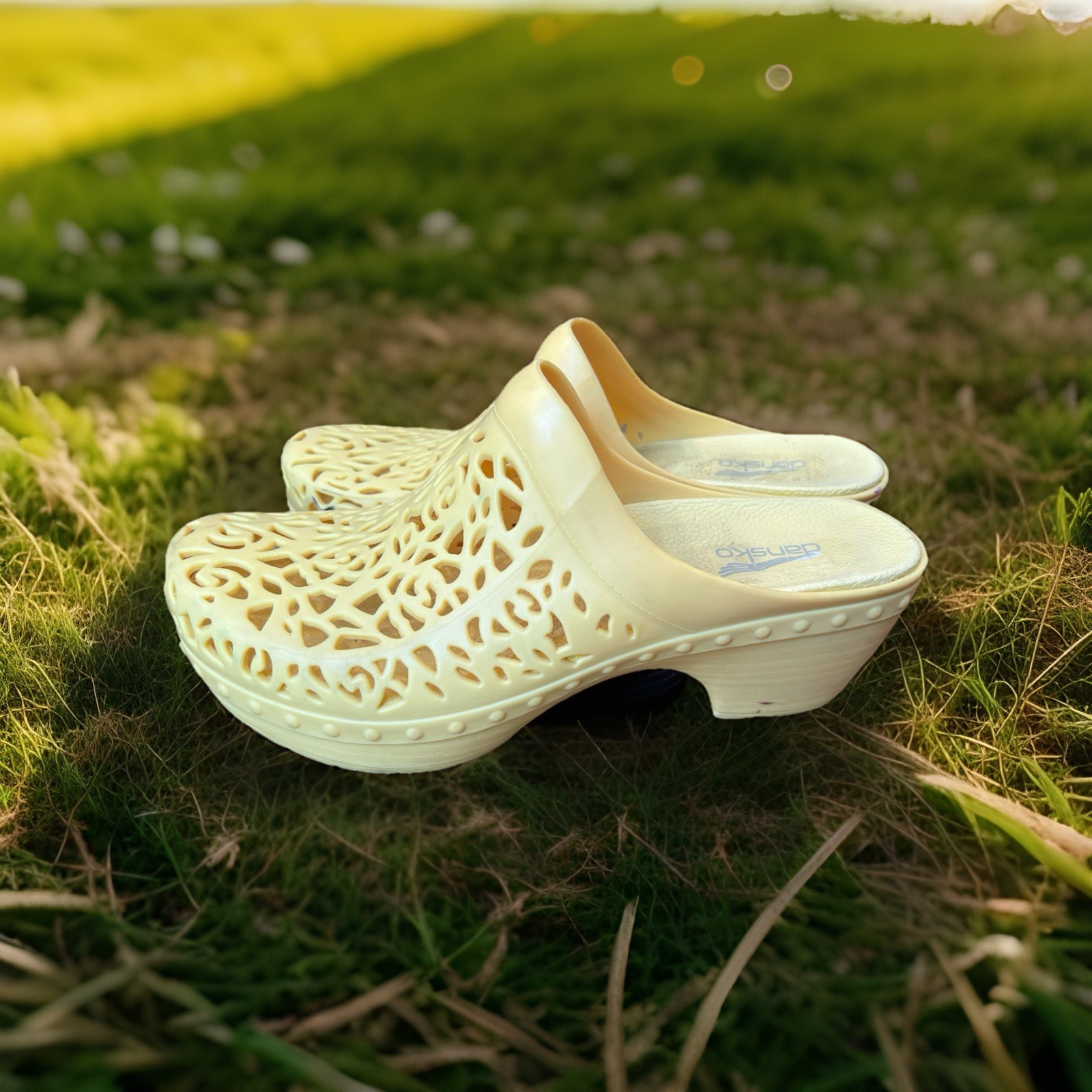 Dansko Pippa Women Molded Clog Open Back YELLOW Thermoplastic SZ 37 US 6.5 – 7