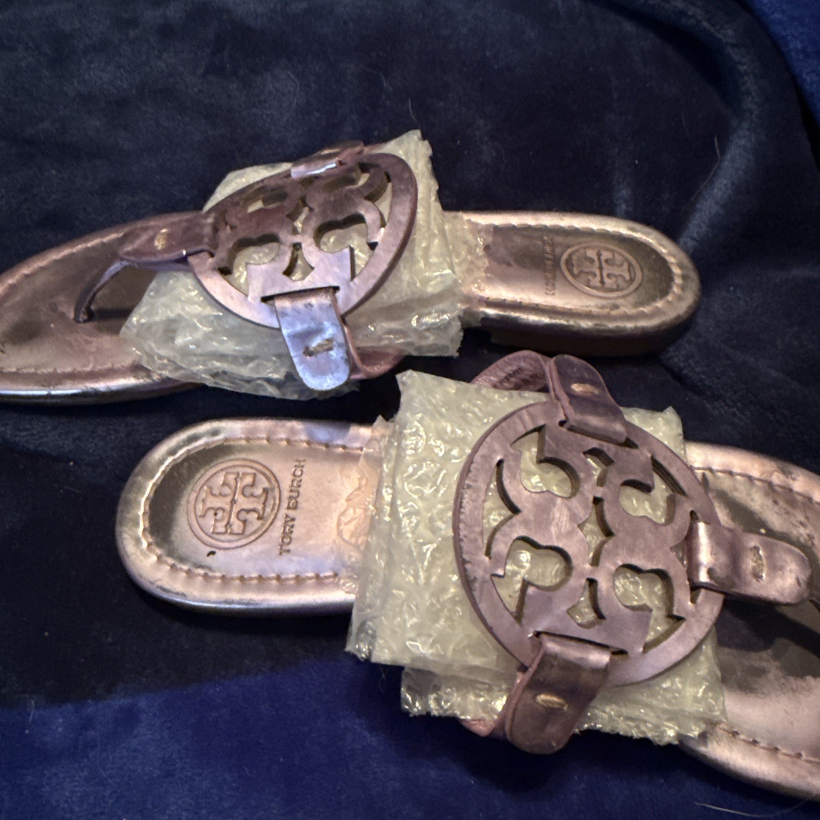Tory Burch Miller Mirrored Lilac/Lavendar Leather Sandals Sz 6 M See pictures