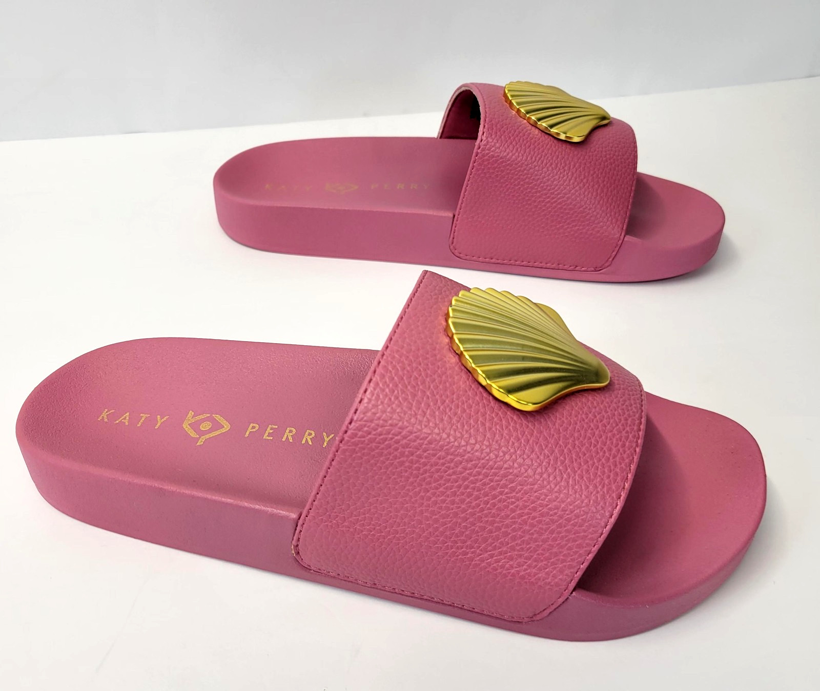 Katy Perry Pool Slide Shell Shoes Womens Size 7M Dark Pink Gold Seashell Sandals