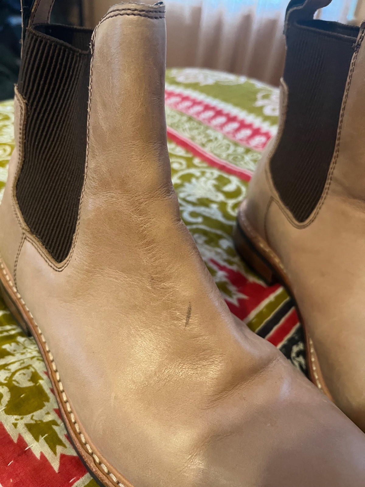 nisolo Chelsea boots, size 7.5