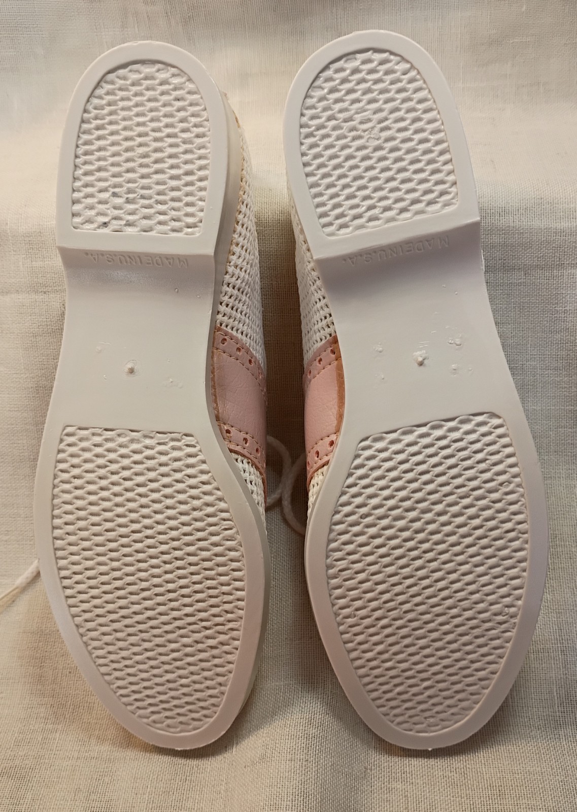 Modern Miss Rare 1930’s -1960’s Sporty Saddle Mesh Flat Shoe Women’s size 8.5