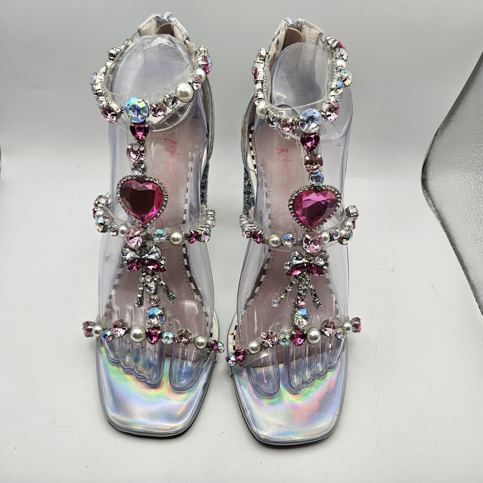 Betsy Johnson Astridd Jeweled Heels Baddie Bling Rhinestone Club 3.25″ Sz 7 READ